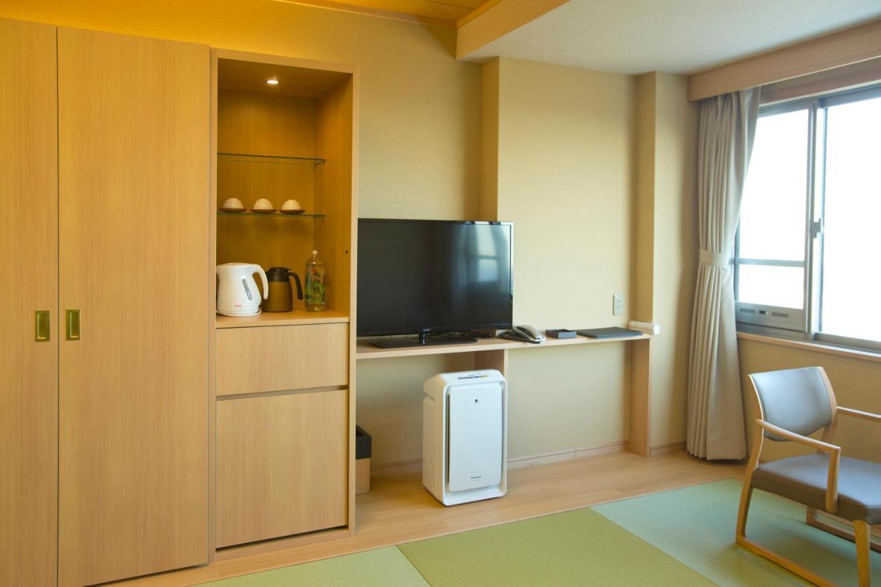 山荘 風の杜 Sanso Kazenomori Hotel Minoh Exterior photo