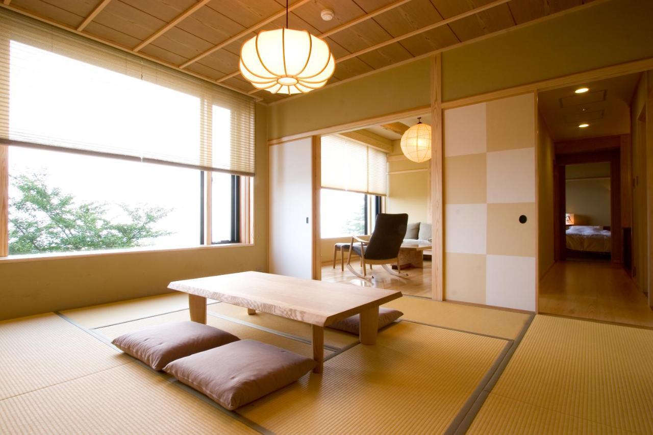山荘 風の杜 Sanso Kazenomori Hotel Minoh Exterior photo