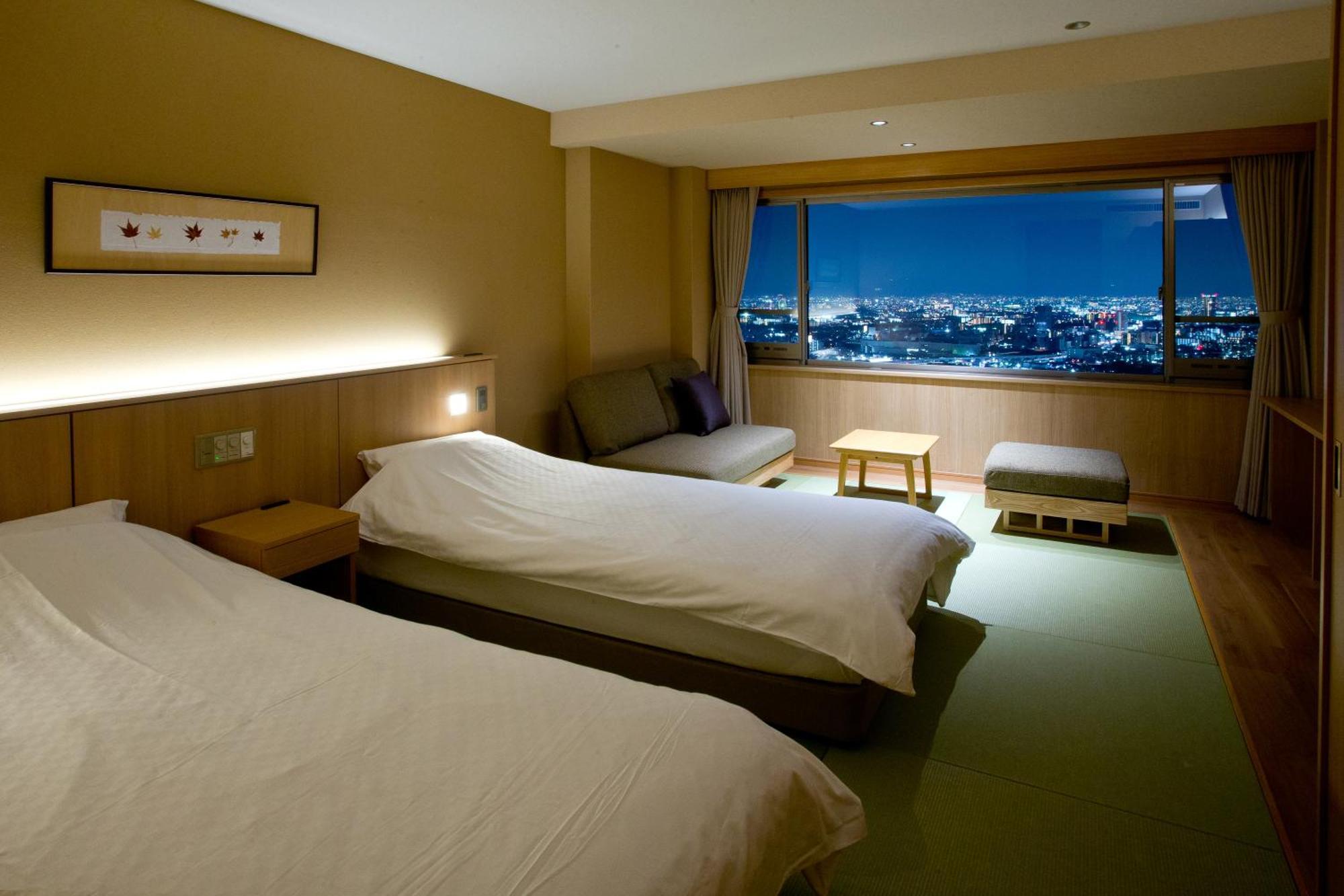 山荘 風の杜 Sanso Kazenomori Hotel Minoh Exterior photo